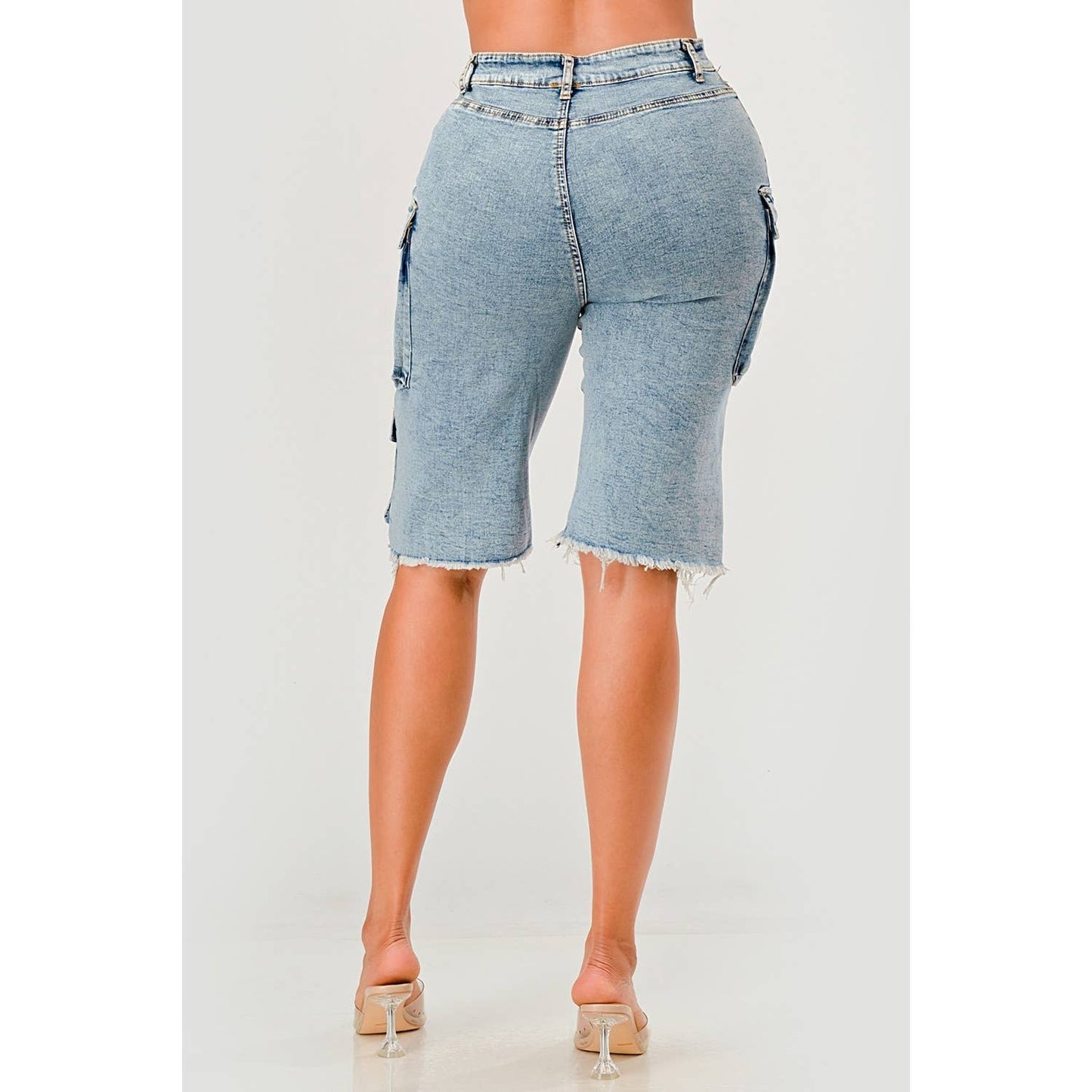 Light Wash Stretch Cargo Denim Shorts - She Rare