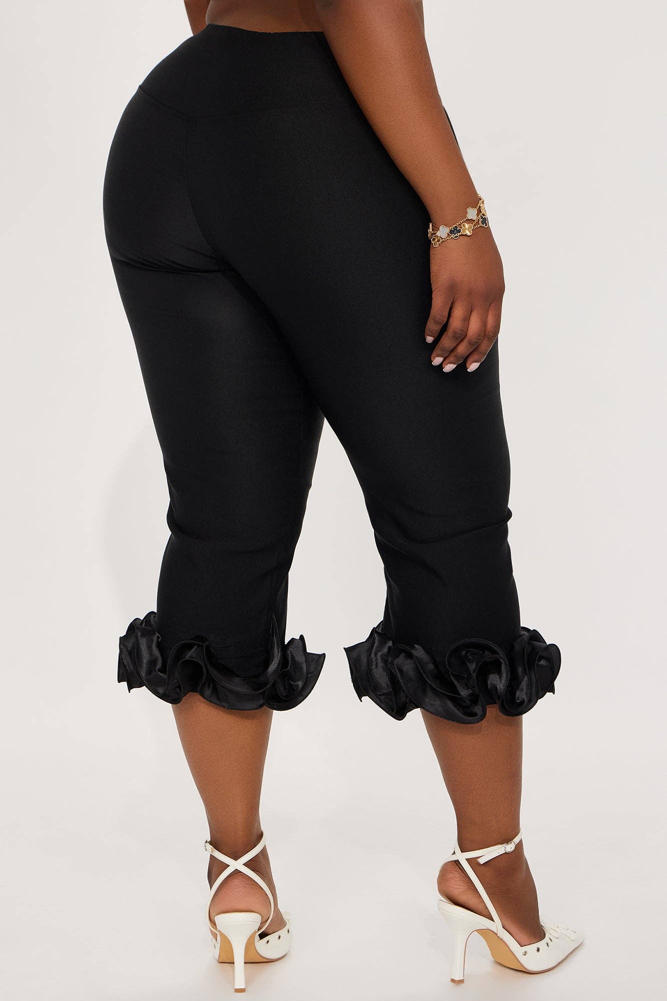 Ruffle Hem Capri Pants - She Rare